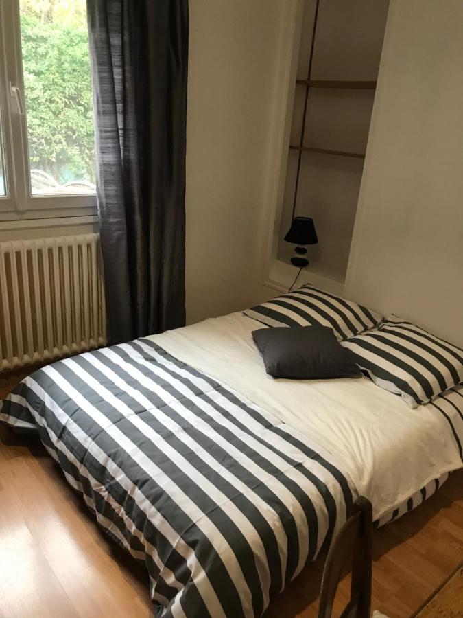 Le Relais De Pierre Bed and Breakfast Arpajon Esterno foto