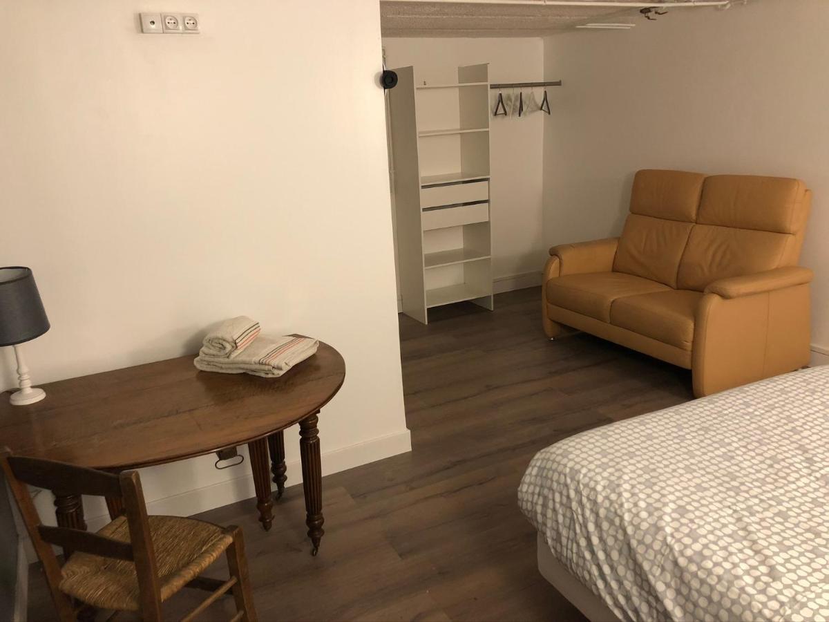 Le Relais De Pierre Bed and Breakfast Arpajon Esterno foto