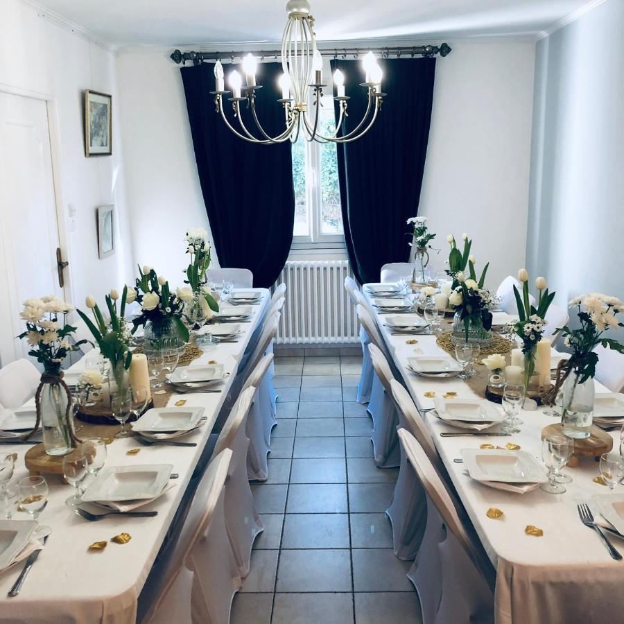 Le Relais De Pierre Bed and Breakfast Arpajon Esterno foto