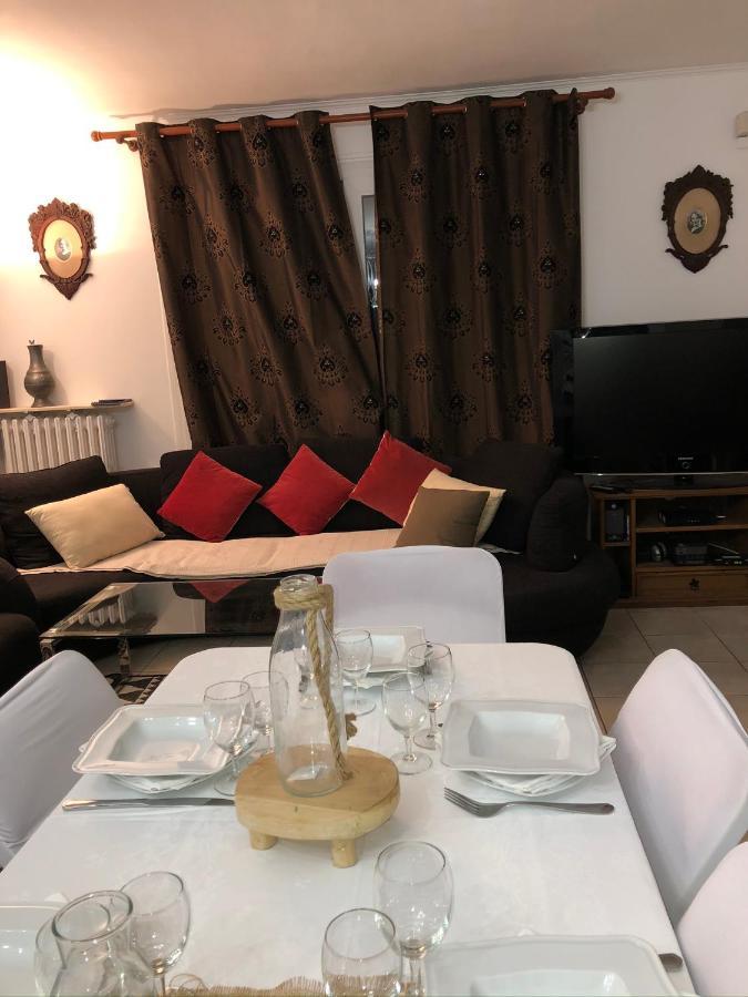 Le Relais De Pierre Bed and Breakfast Arpajon Esterno foto